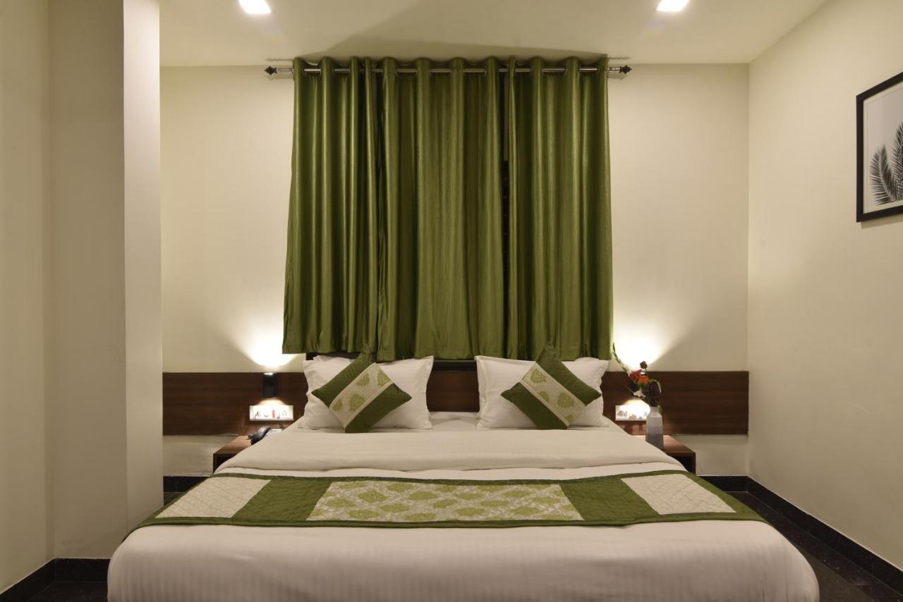 Hotel Clove Bijāpur Exterior foto